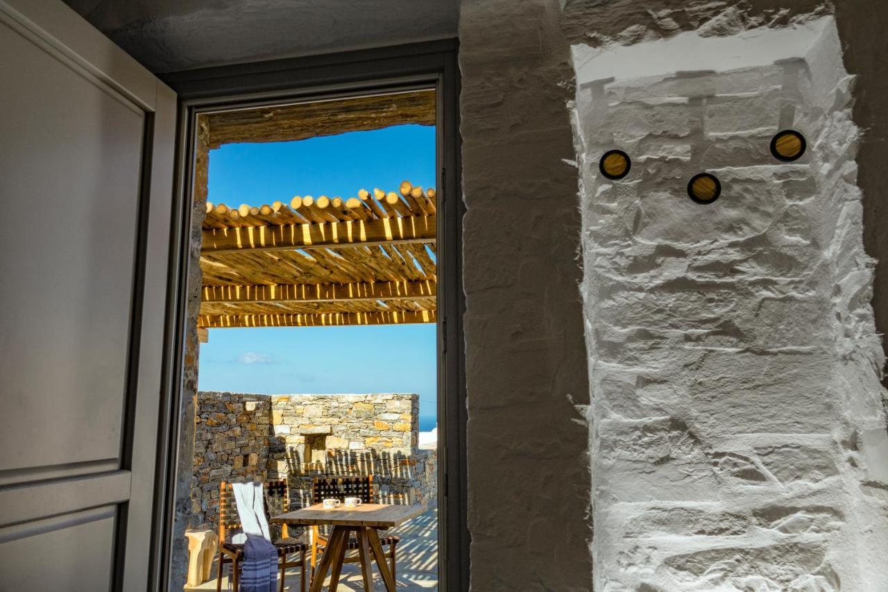 Maris Private Residence Folégandros Buitenkant foto
